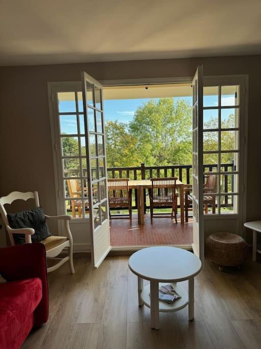 Apartment Calme Proche De La Avec Parking
