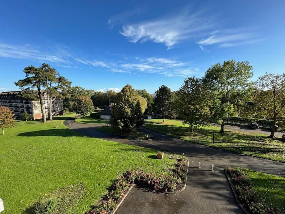 Calme Proche De La Avec Parking * Villers-sur-Mer