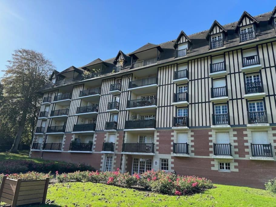 Calme Proche De La Avec Parking Apartment *