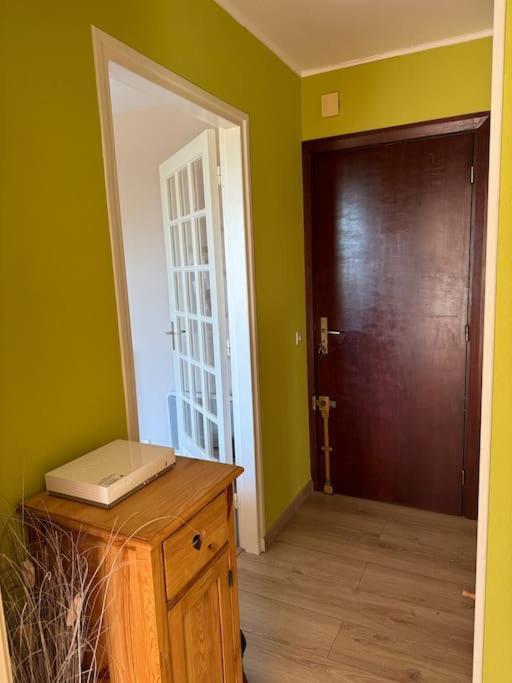 Calme Proche De La Avec Parking Apartment *